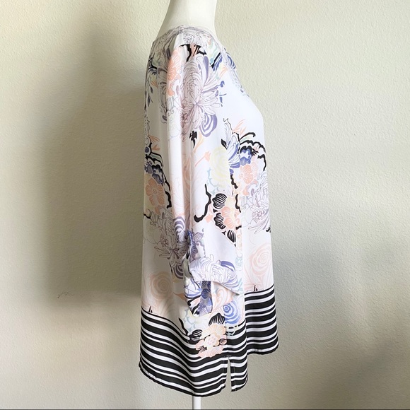 Chico's Floral Roll Tab Sleeve Tunic Blouse 2 - Picture 4 of 5
